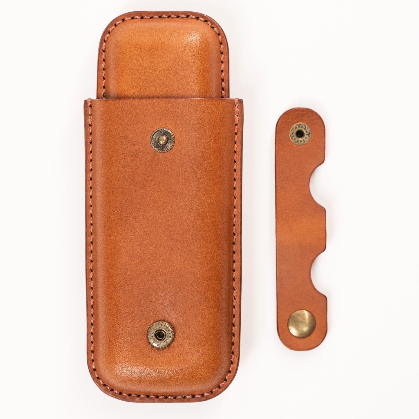 LEATHER CIGAR CASE WITH CIGAR REST